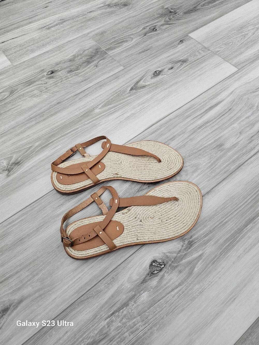 Soludos Tan and Natural Rope Strap Sandals Sz 7.5